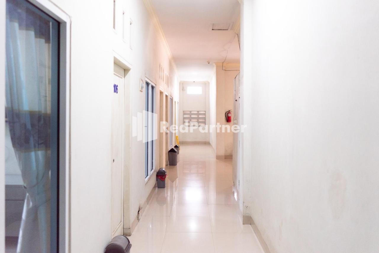 Wisma Aini Syariah Mitra Reddoorz Bandar Lampung Eksteriør bilde