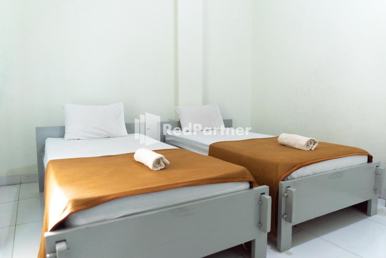 Wisma Aini Syariah Mitra Reddoorz Bandar Lampung Eksteriør bilde
