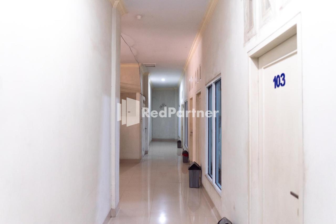 Wisma Aini Syariah Mitra Reddoorz Bandar Lampung Eksteriør bilde
